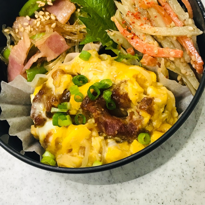 お弁当用〜レンジで簡単♪焼き鳥缶詰卵とじ